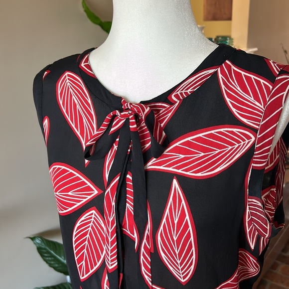 Oscar De La Renta Silk tie neck top sz 14 - Picture 2 of 11